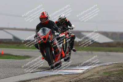 media/Nov-29-2025-TrackDaz (Sat) [[10ae2d9bce]]/A Group/Session 4 (Wheelie Bump)/